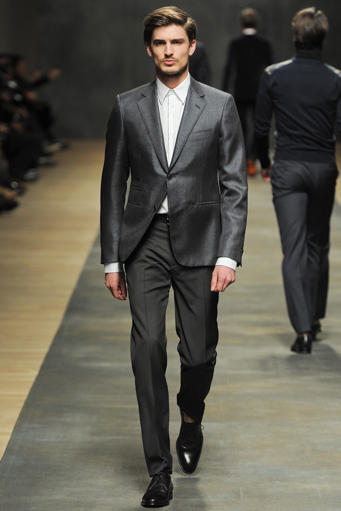 Hermes 2012ﶬbDƬ