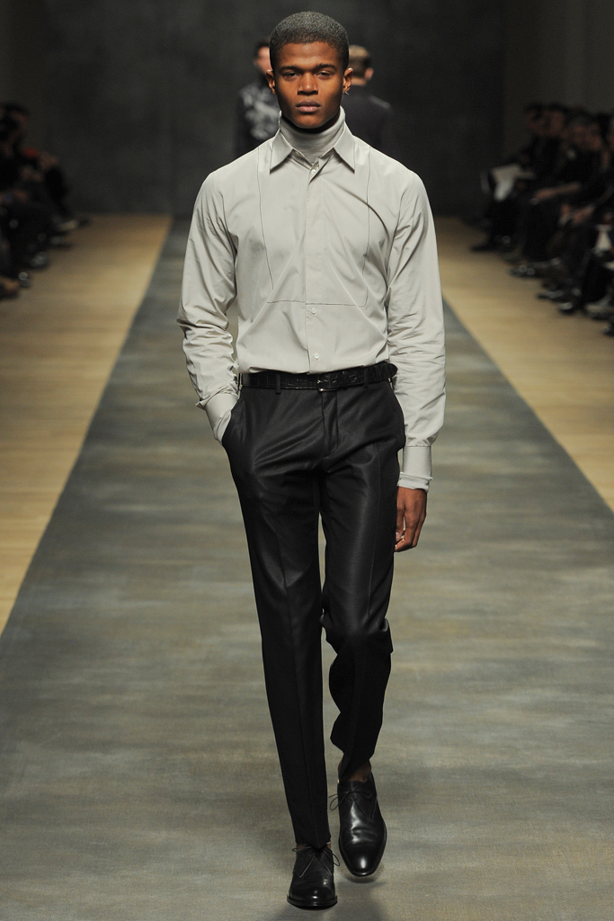 Hermes 2012ﶬbDƬ