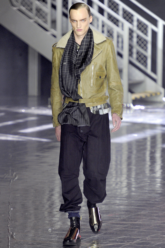 John Galliano 2012ﶬbDƬ