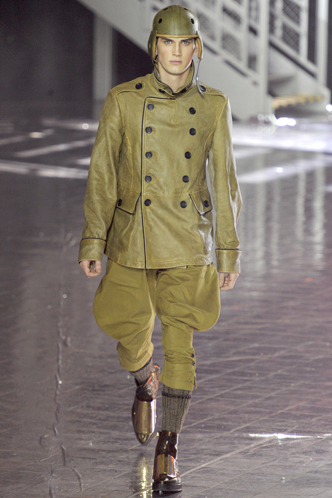 John Galliano 2012ﶬbDƬ