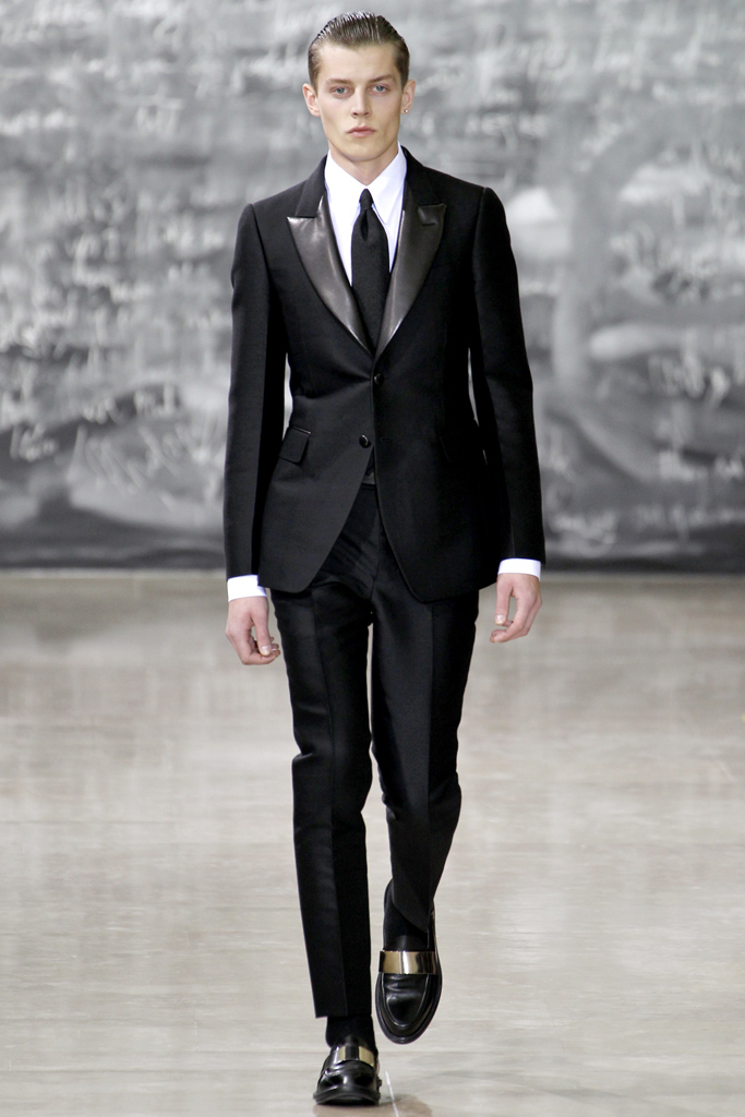 Yves Saint Laurent 2012ﶬbDƬ