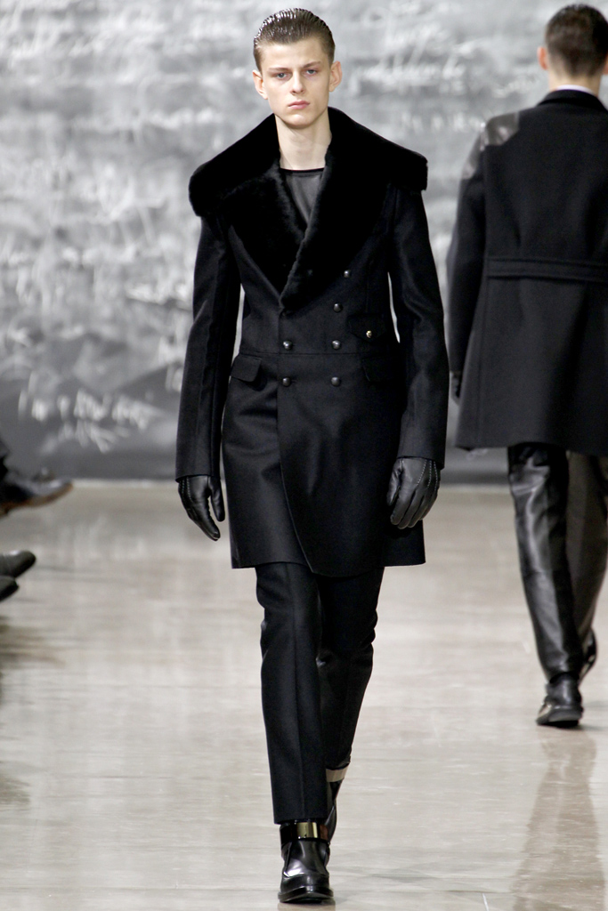 Yves Saint Laurent 2012ﶬbDƬ