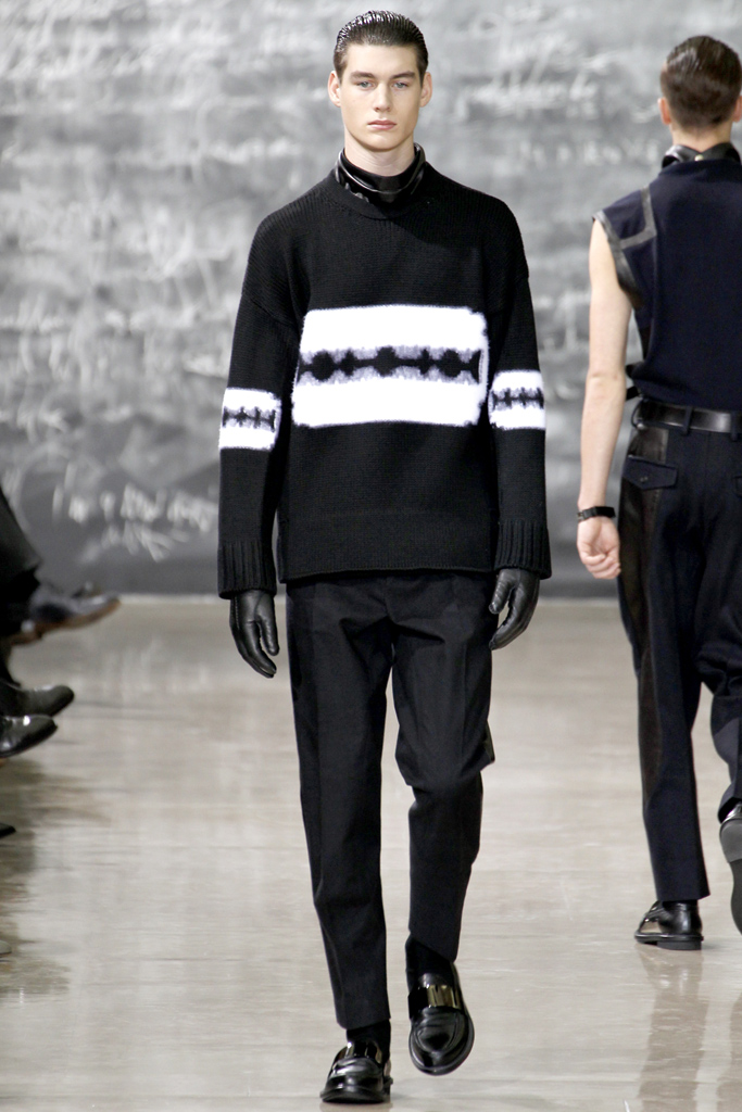 Yves Saint Laurent 2012ﶬbDƬ