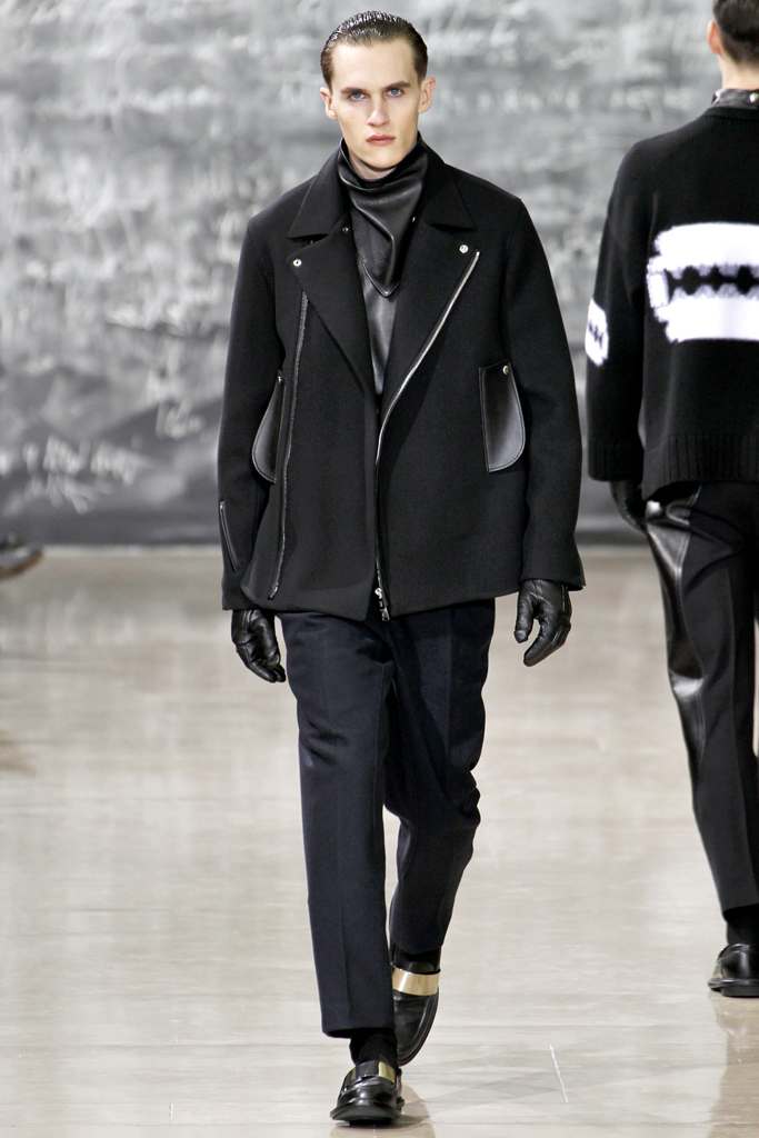 Yves Saint Laurent 2012ﶬbDƬ