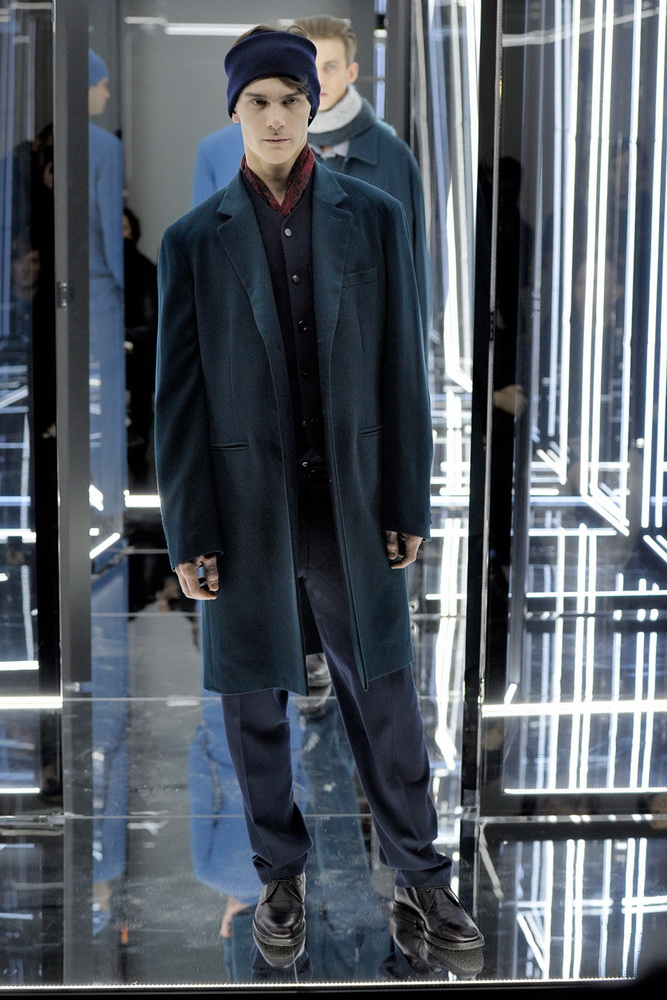 Cerruti 2012ﶬbDƬ