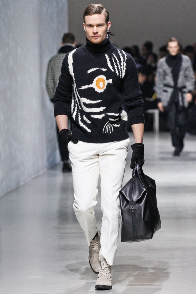 Corneliani 2012ﶬbDƬ
