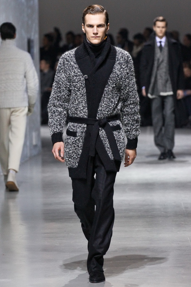 Corneliani 2012ﶬbDƬ