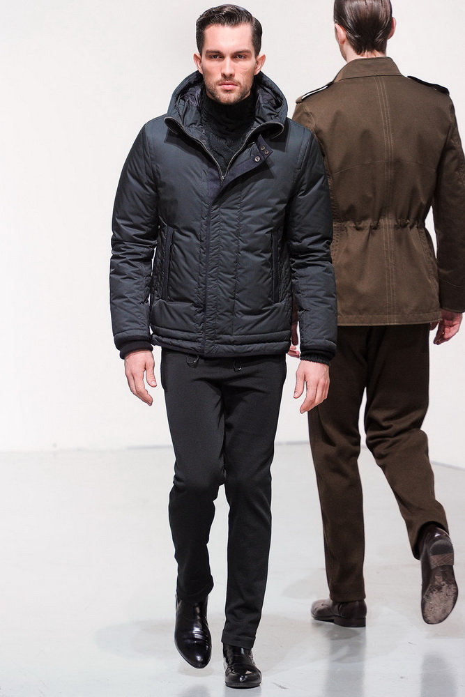 Dirk Bikkembergs 2012ﶬbDƬ