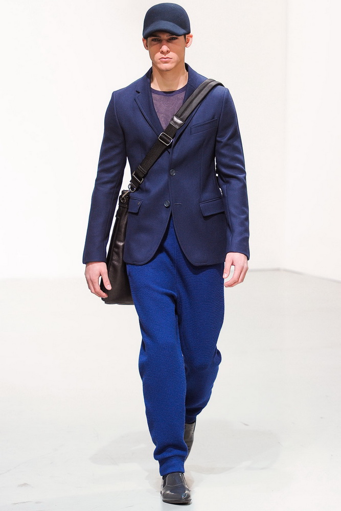 Dirk Bikkembergs 2012ﶬbDƬ