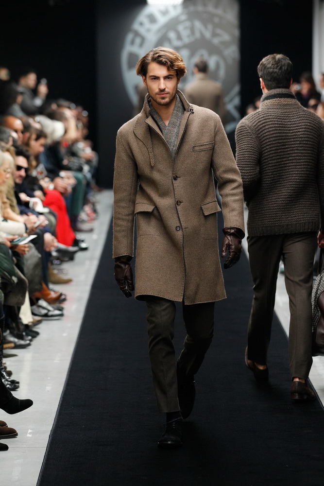 Ermanno Scervino 2012ﶬbDƬ