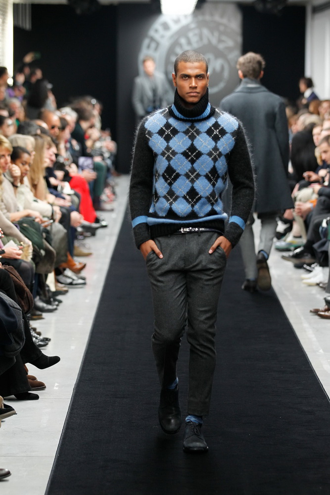 Ermanno Scervino 2012ﶬbDƬ