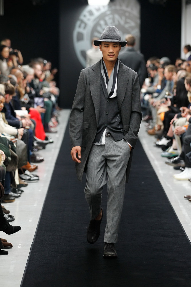 Ermanno Scervino 2012ﶬbDƬ
