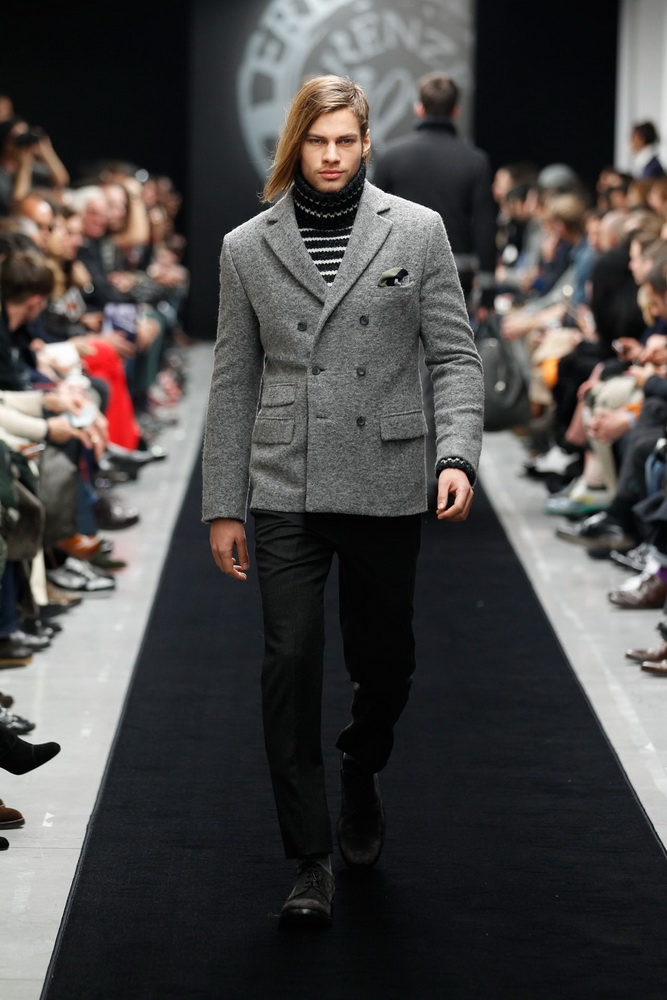 Ermanno Scervino 2012ﶬbDƬ