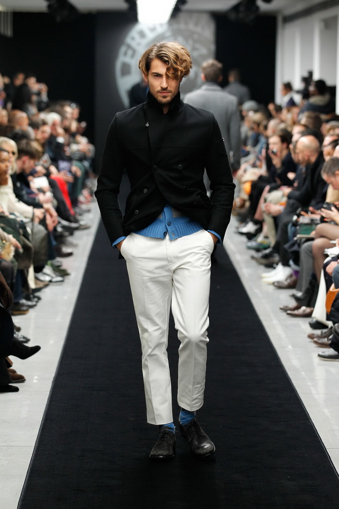 Ermanno Scervino 2012ﶬbDƬ