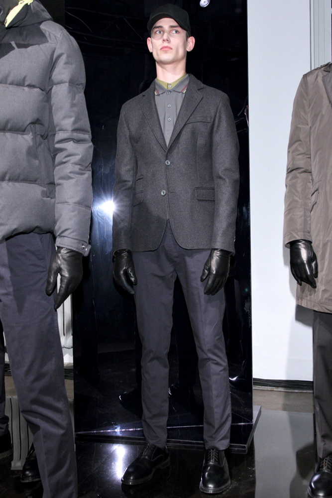DKNY 2012ﶬbDƬ