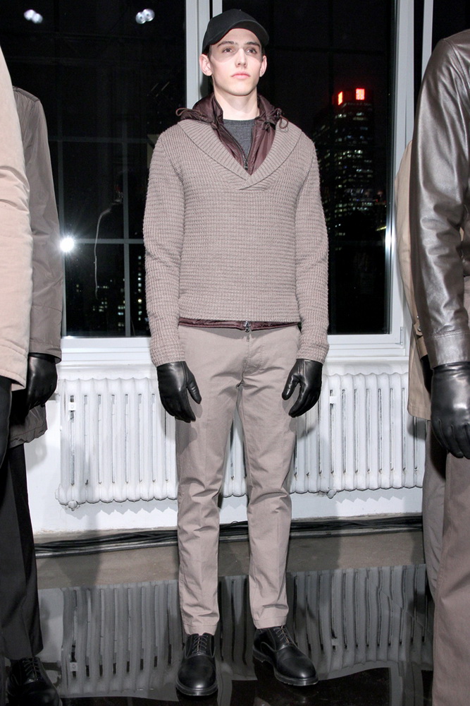 DKNY 2012ﶬbDƬ
