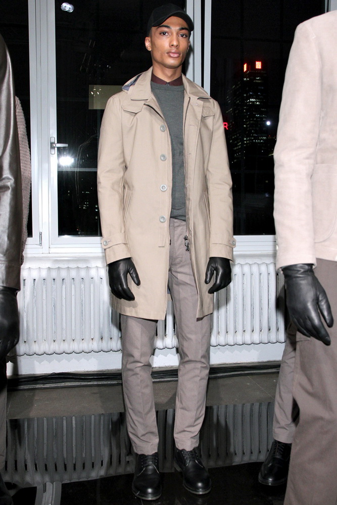 DKNY 2012ﶬbDƬ