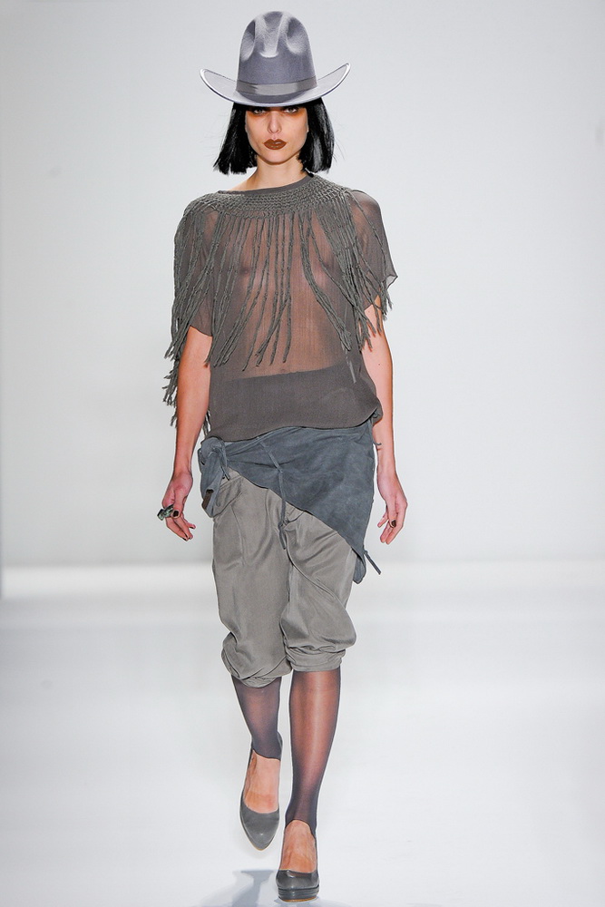 Nicholas K 2012ﶬ¸DƬ