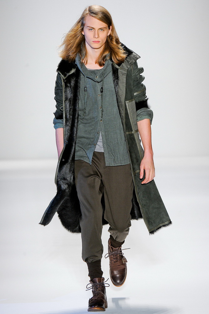 Nicholas K 2012ﶬ¸DƬ