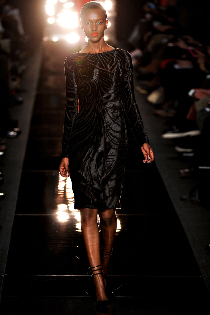 Monique Lhuillier 2012ﶬ¸DƬ