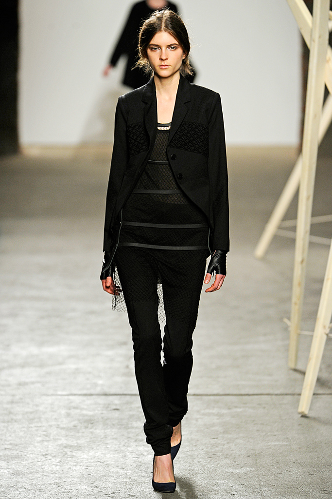 Tess Giberson 2012ﶬ¸DƬ