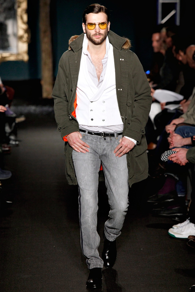 Michael Bastian 2012ﶬbDƬ