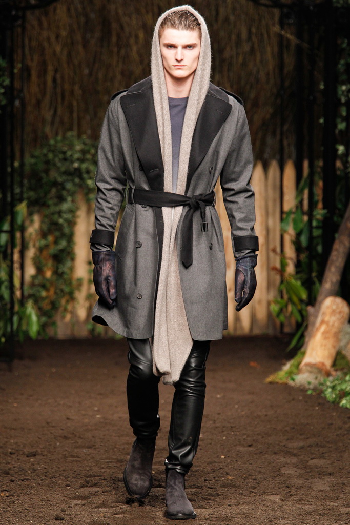 Robert Geller 2012ﶬbDƬ