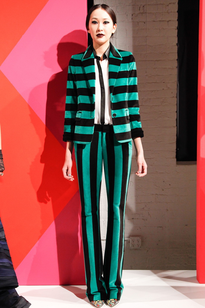Alice + Olivia 2012ﶬ¸DƬ