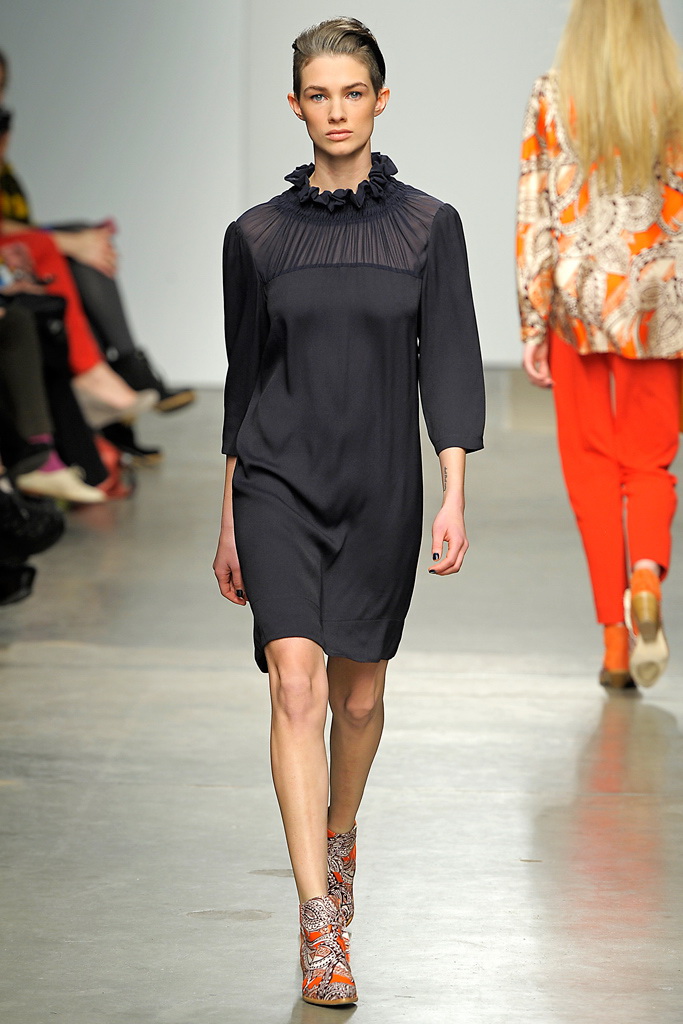Karen Walker 2012ﶬ¸DƬ