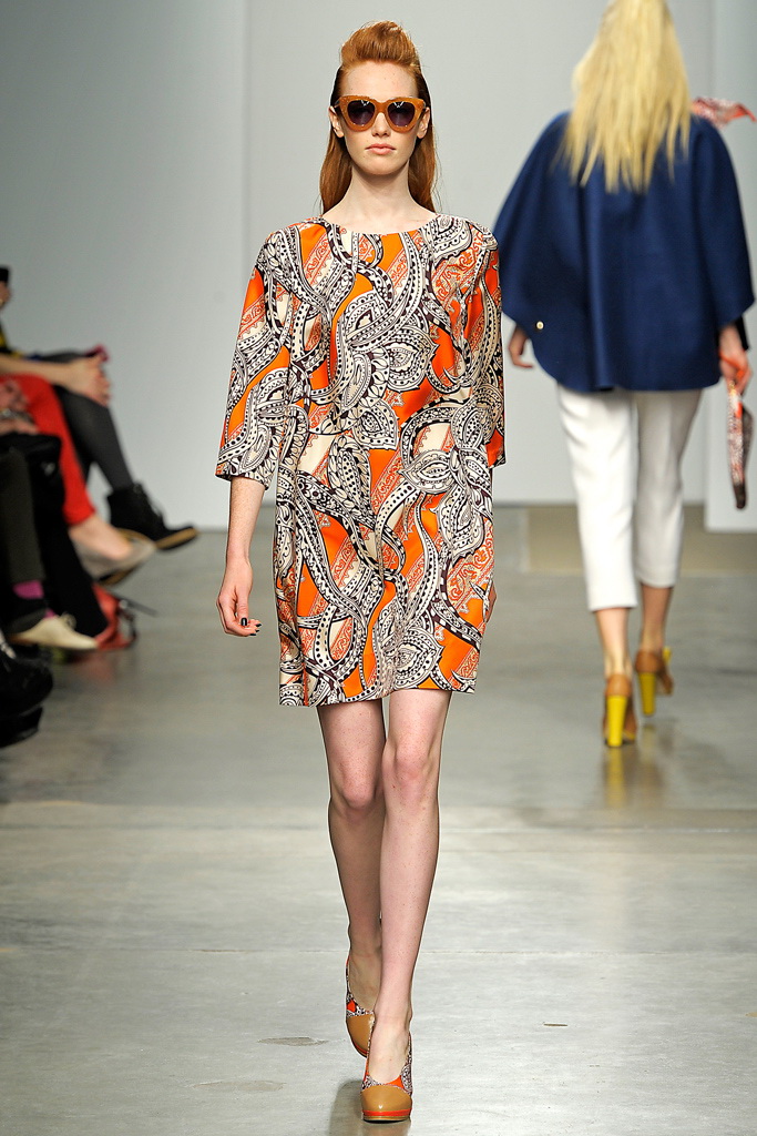 Karen Walker 2012ﶬ¸DƬ