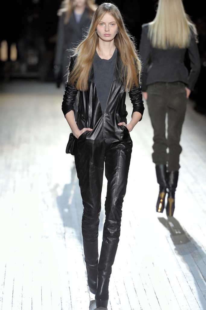 Theyskens Theory 2012ﶬ¸DƬ