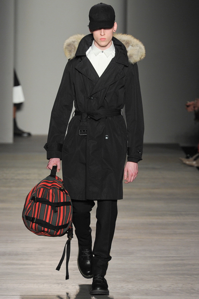 Marc by Marc Jacobs 2012ﶬ¸DƬ