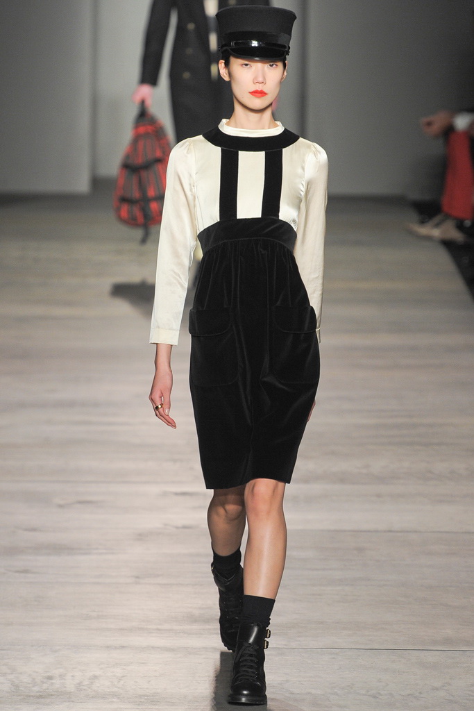 Marc by Marc Jacobs 2012ﶬ¸DƬ