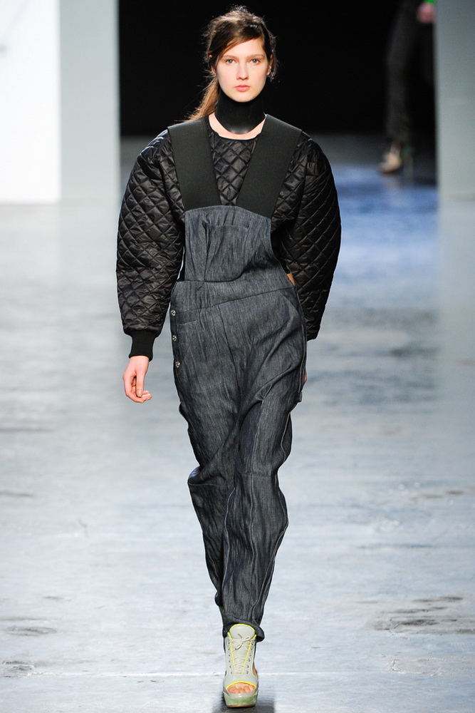 Acne 2012ﶬ¸DƬ