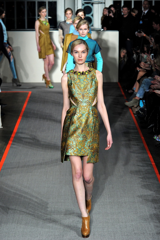Matthew Williamson 2012ﶬ¸DƬ