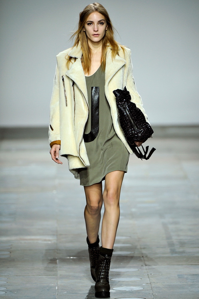 Topshop Unique 2012ﶬ¸DƬ