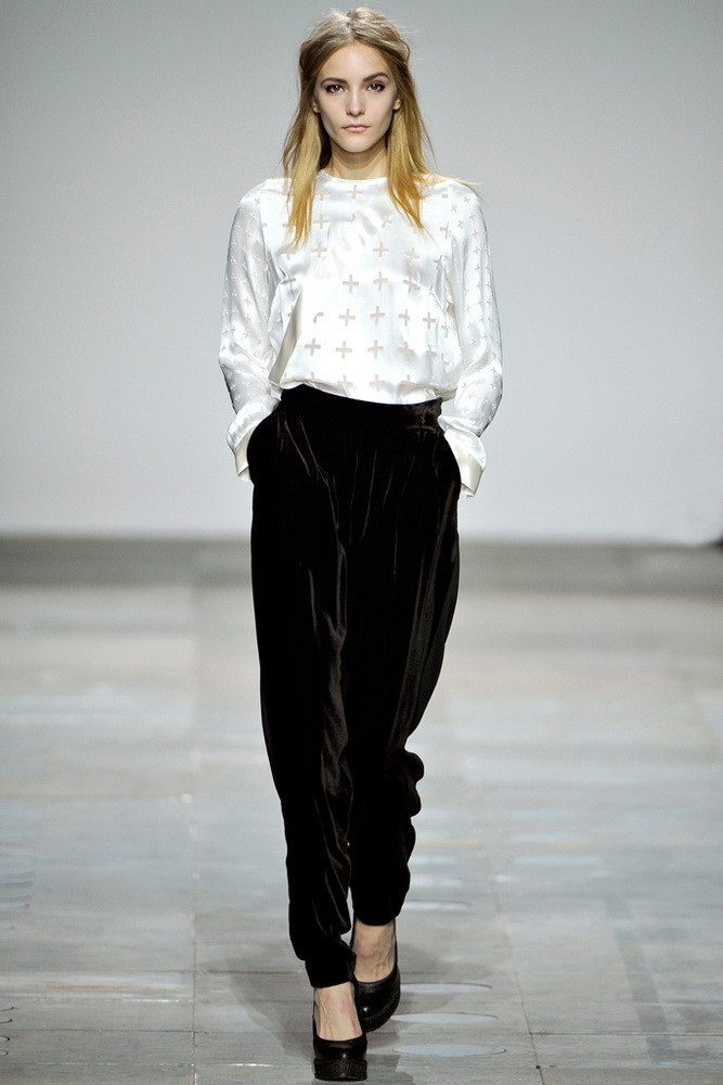 Topshop Unique 2012ﶬ¸DƬ