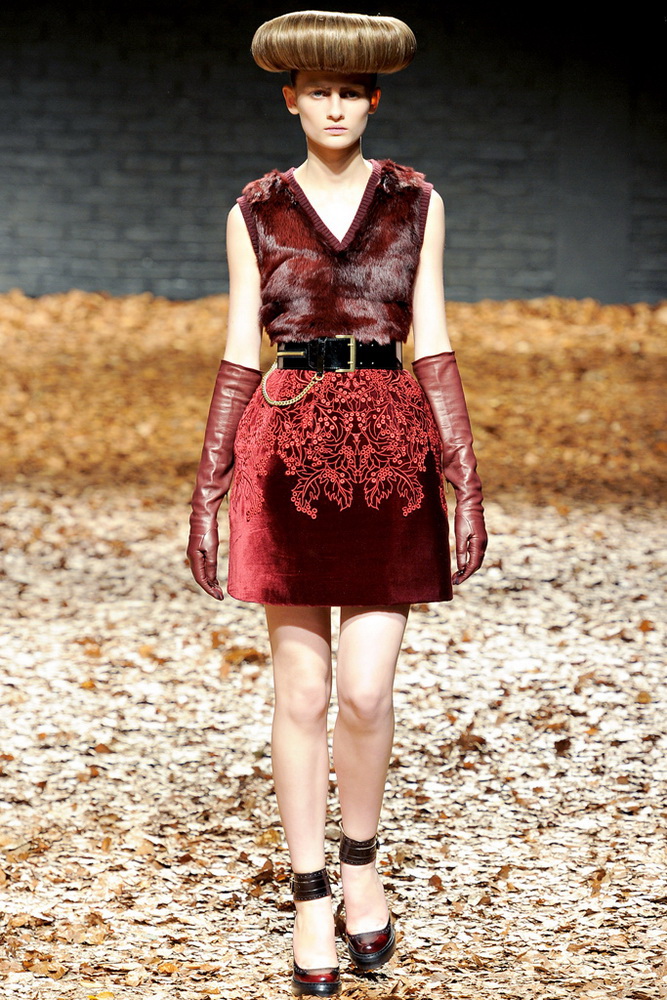McQ 2012ﶬ¸DƬ