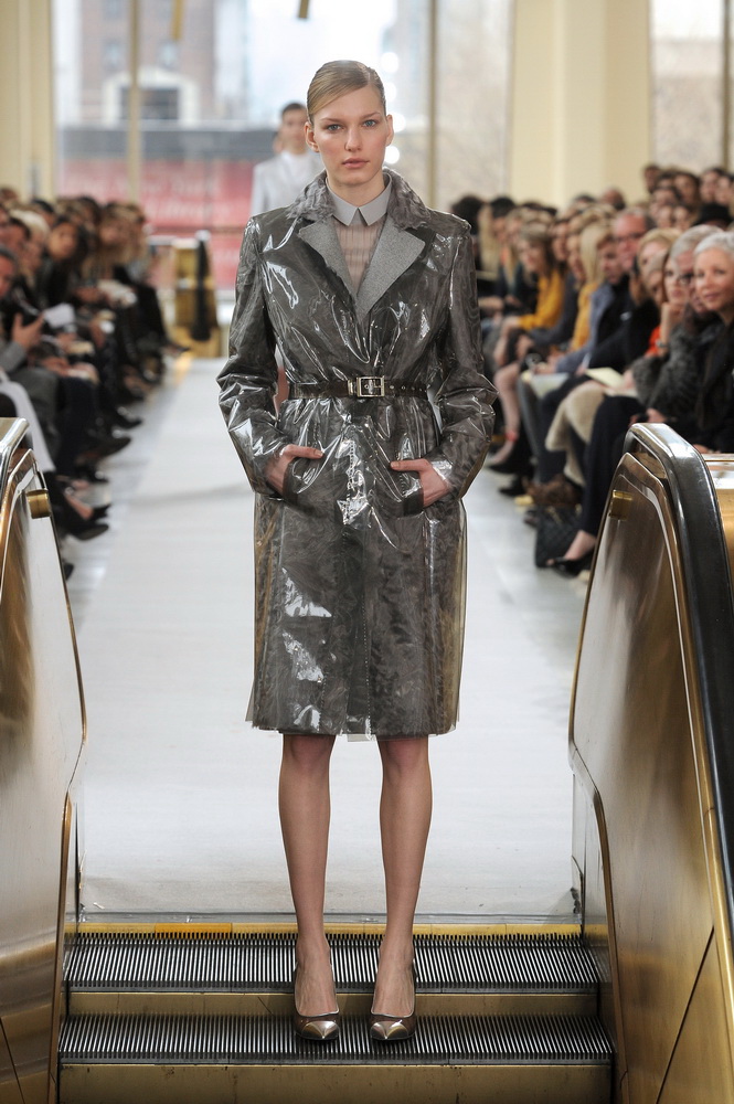 Philosophy di Alberta Ferretti 2012ﶬϵиDƬ