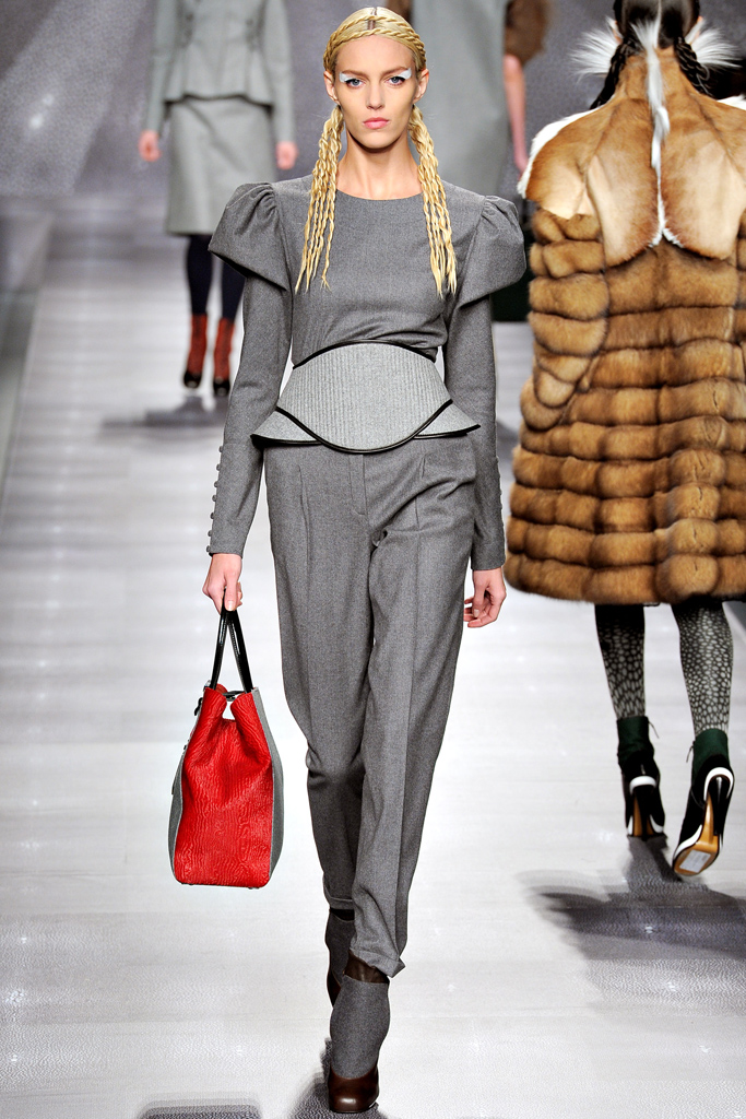 Fendi 2012ﶬ¸DƬ