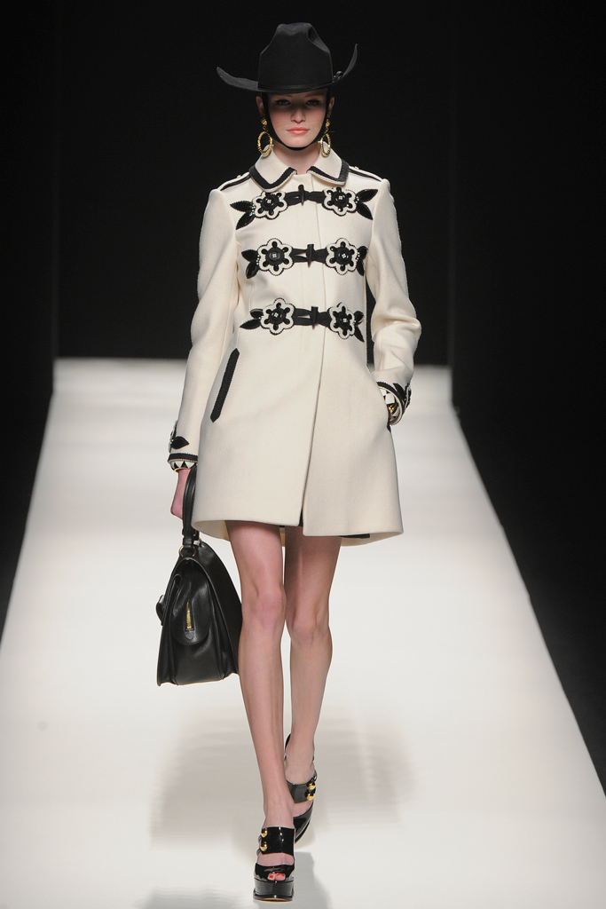 Moschino 2012ﶬ¸DƬ