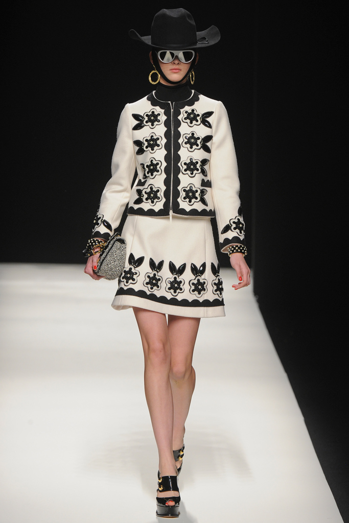 Moschino 2012ﶬ¸DƬ