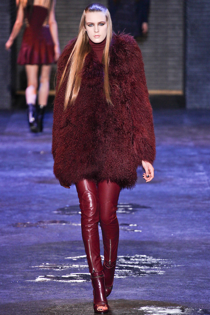 Versus 2012ﶬ¸DƬ