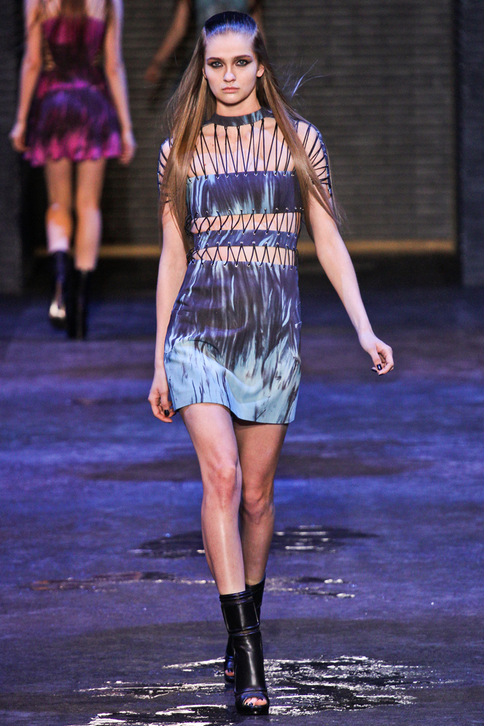 Versus 2012ﶬ¸DƬ