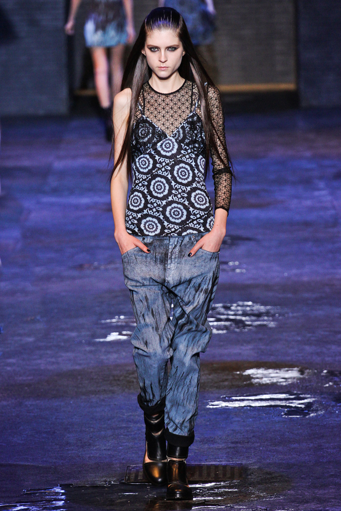Versus 2012ﶬ¸DƬ