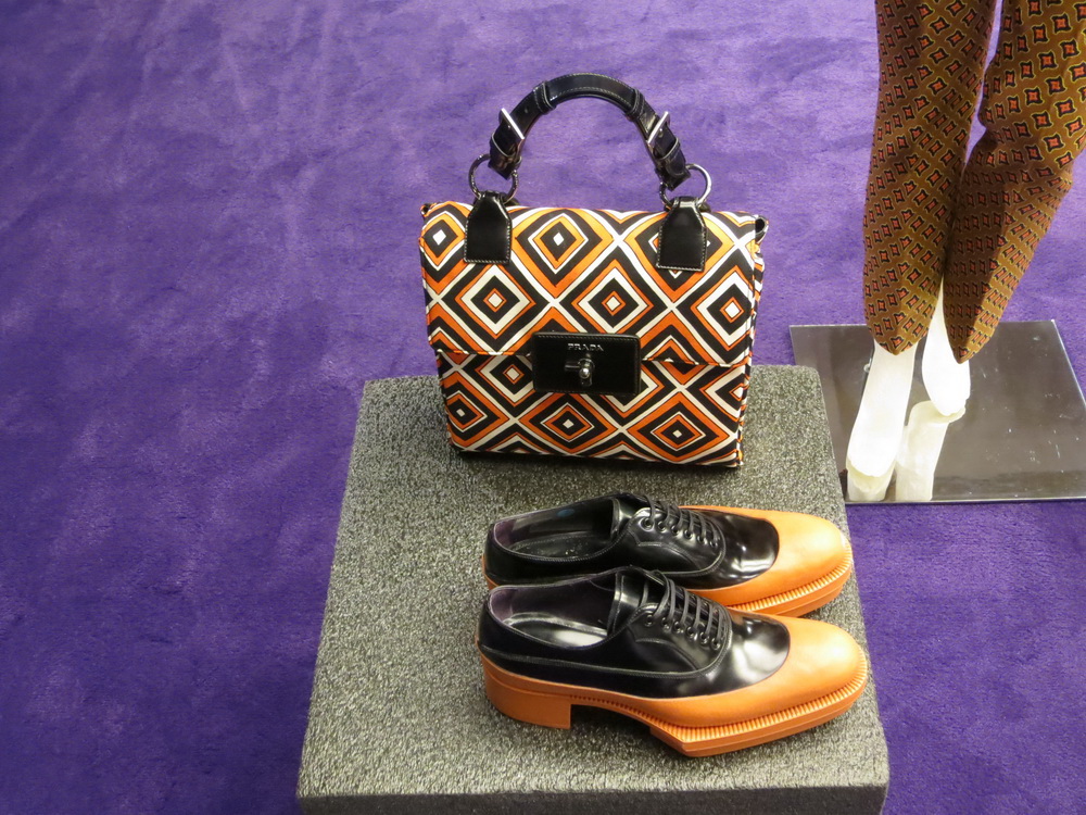 Prada 2012ﶬƷDƬ