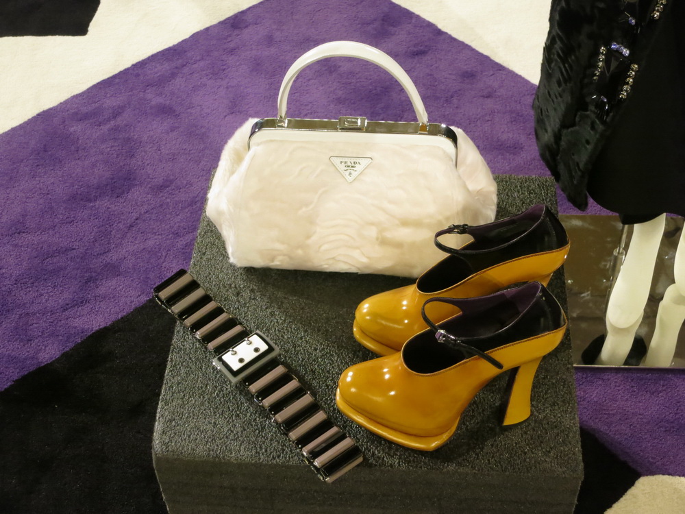 Prada 2012ﶬƷDƬ