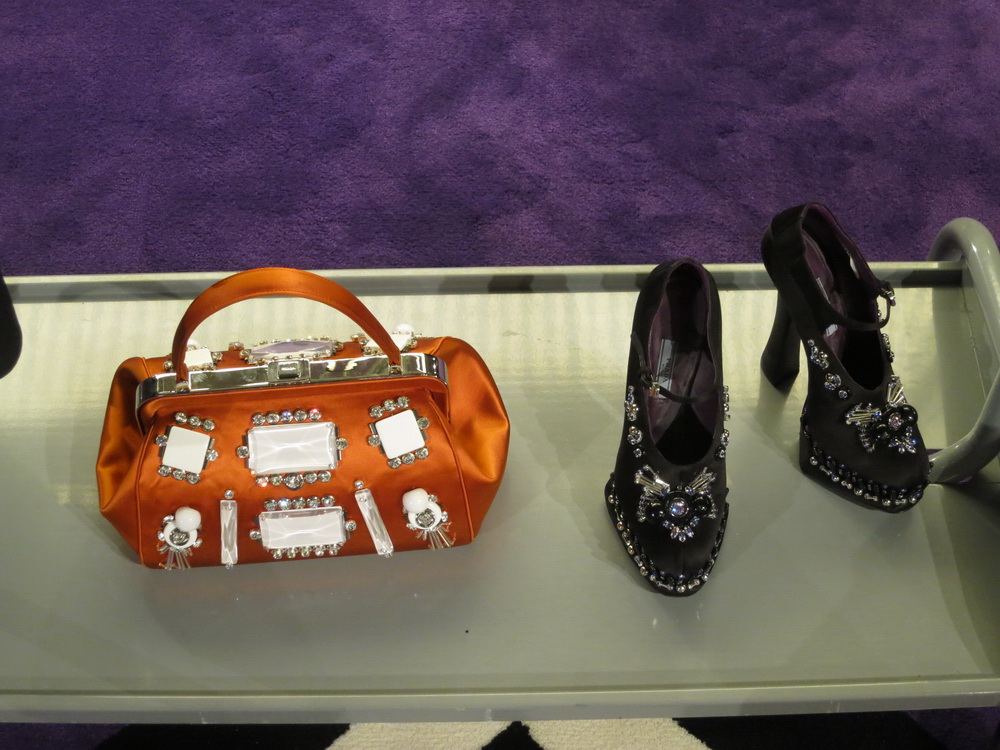 Prada 2012ﶬƷDƬ