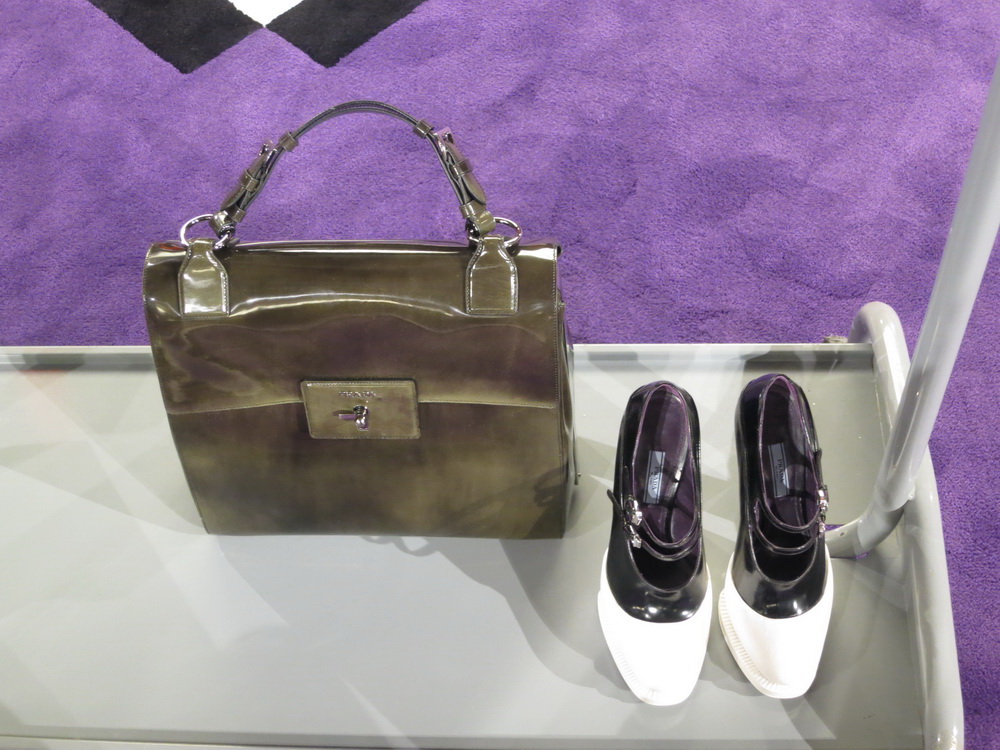 Prada 2012ﶬƷDƬ