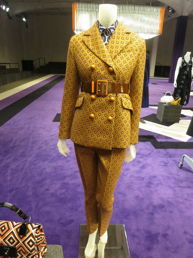 Prada 2012ﶬƷDƬ